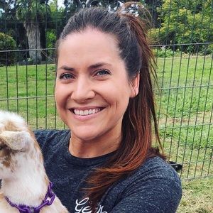 Meet your Posher, Jennifer